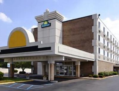 фото отеля Metro Inn Downtown Detroit Dearborn