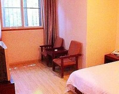 фото отеля Home Inn Tianjin Huayuan Fukang Xilu