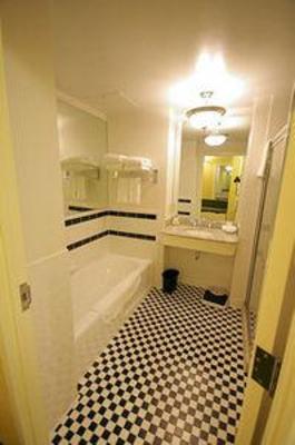 фото отеля O. Henry Hotel