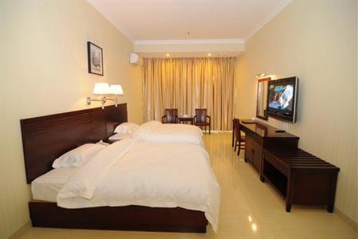 фото отеля Shantou Yuehai Hotel
