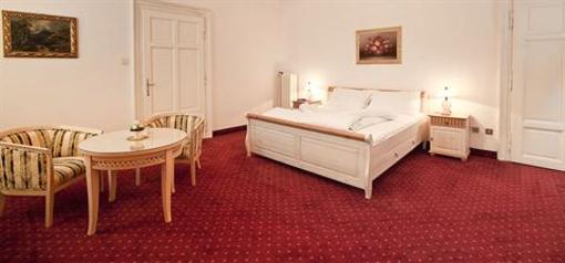 фото отеля Hotel Bellevue Merano