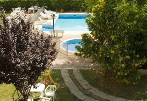 фото отеля Howard Johnson Inn Mina Clavero