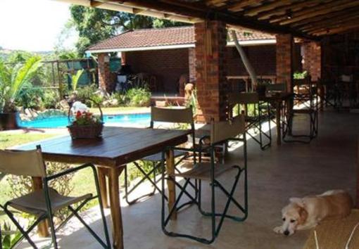 фото отеля Roosfontein Bed and Breakfast Queensburgh