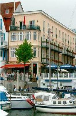 фото отеля Stephan Jantzen Appartementhaus Rostock