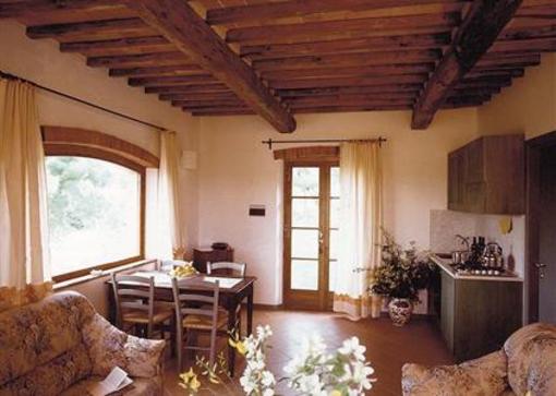 фото отеля Borgo Delle More Hotel Montepulciano