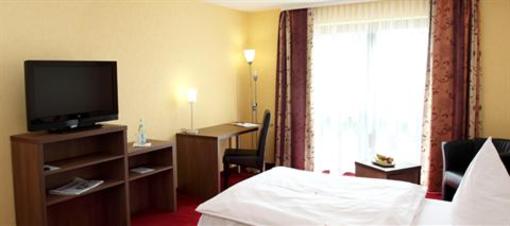 фото отеля Lobinger Parkhotel