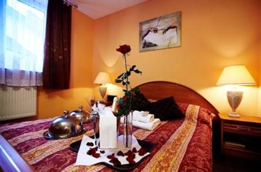 фото отеля Hotel Dukat