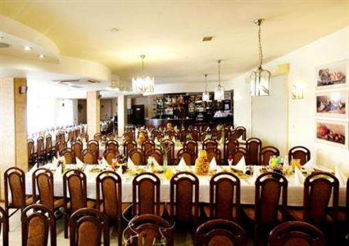 фото отеля Hotel Dukat