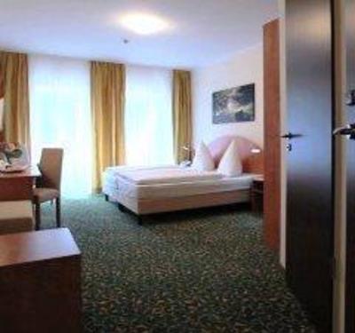 фото отеля Kulturhotel Furst Puckler