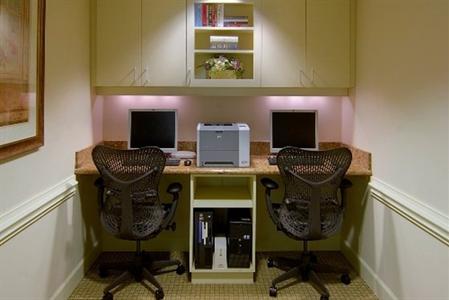 фото отеля Hilton Garden Inn Raleigh-Durham Airport
