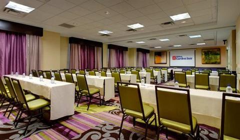 фото отеля Hilton Garden Inn Raleigh-Durham Airport