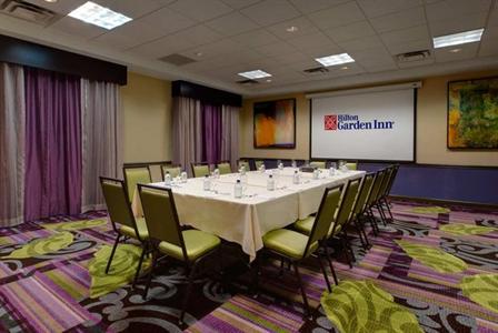 фото отеля Hilton Garden Inn Raleigh-Durham Airport
