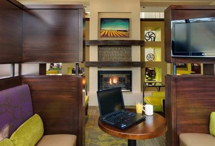 фото отеля Hilton Garden Inn Raleigh-Durham Airport