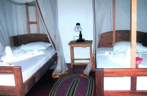 фото отеля Nungwi Inn