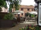 фото отеля Crown & Horns Inn Newbury