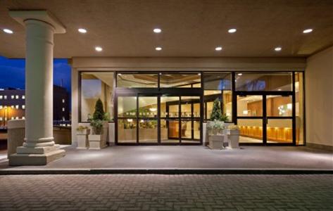 фото отеля Holiday Inn Portland By The Bay