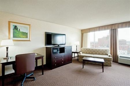 фото отеля Holiday Inn Portland By The Bay