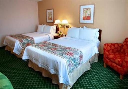 фото отеля Fairfield Inn Raleigh Crabtree