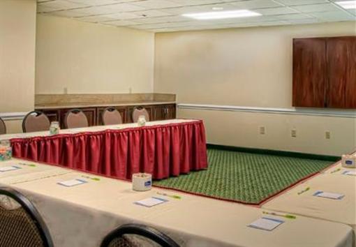 фото отеля Fairfield Inn Raleigh Crabtree