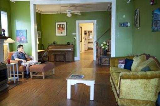 фото отеля Blue Moon Guest House Lafayette