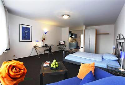 фото отеля Apartmenthotel Celler Tor
