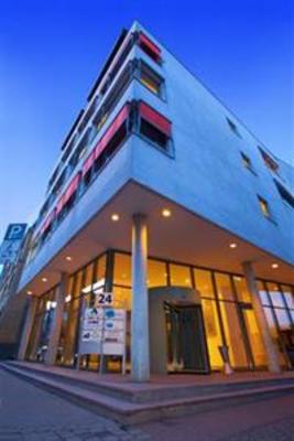 фото отеля Apartmenthotel Celler Tor