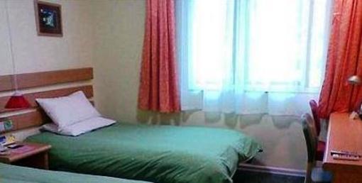 фото отеля Home Inn Guiyang Daximen