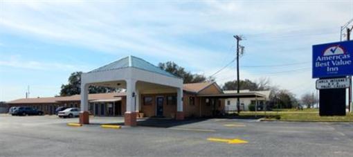 фото отеля Americas Best Value Inn Comanche