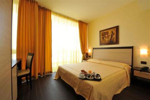 фото отеля Hotel Nauticus Ugento