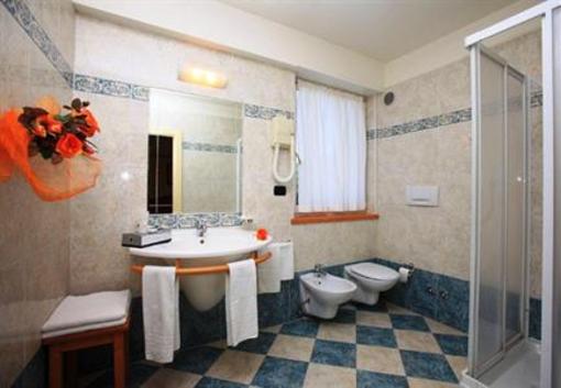 фото отеля Hotel Lilla