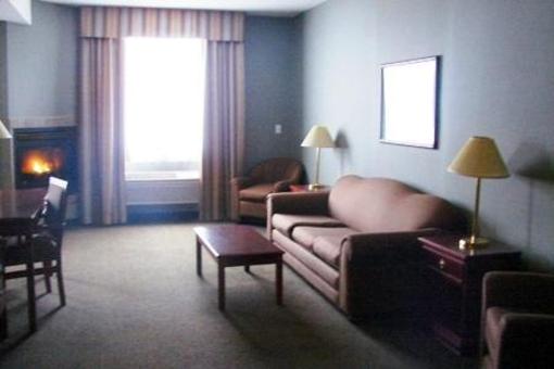 фото отеля Lakeview Inn & Suites Whitecourt