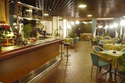 фото отеля Mirella Hotel