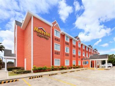 фото отеля Microtel Inn & Suites Cavite