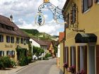 фото отеля Gasthof und Weingut Schwarzer Adler