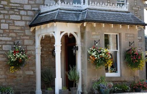 фото отеля Craigmhor Lodge Pitlochry
