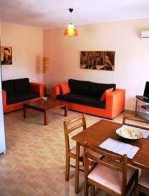 фото отеля Gaea Gardens Studios & Villas Petra (Greece)