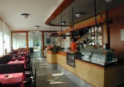 фото отеля Albergo Garni Eden