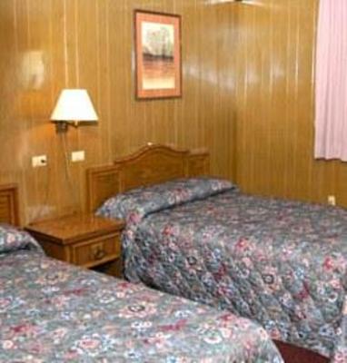 фото отеля Kings Inn Motel Paris (Texas)