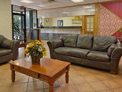 фото отеля Norfolk-Days Inn Military Circle