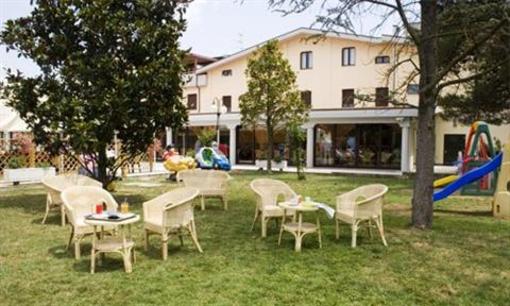 фото отеля Lago Verde Hotel Sant'Omero