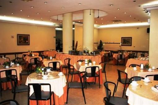 фото отеля Center Daher Hotel