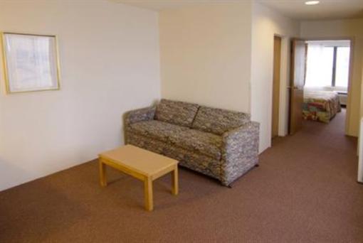 фото отеля Americas Best Value Inn Fort Atkinson