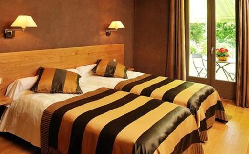 фото отеля Logis Auberge Du Barrez