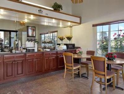 фото отеля Super 8 Ontario CA