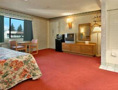 фото отеля Super 8 Ontario CA