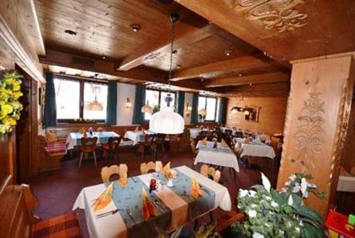 фото отеля Hotel Weisses Ross Schwaig