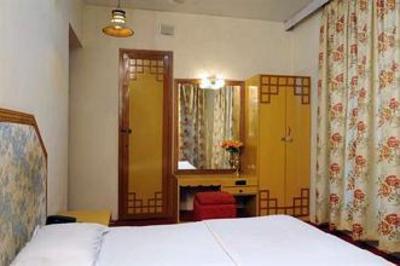 фото отеля Ooty Gate Hotel