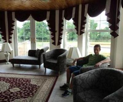 фото отеля Springburn Lodge Beauly