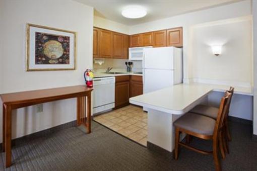 фото отеля Staybridge Suites Atlanta - Perimeter