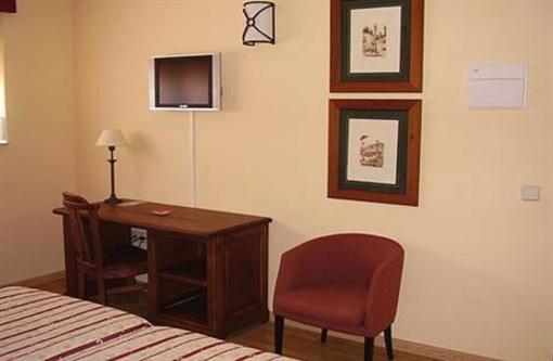 фото отеля La Becera Hotel Penausende